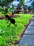 Spooky Iron Ant Garden Decor - Halloween Outdoor